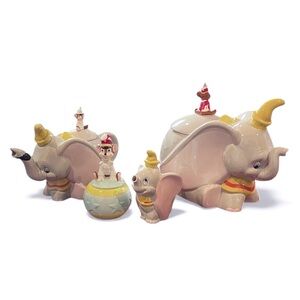 RARE Complete Dumbo and Timothy set. Vintage Disney Collection.